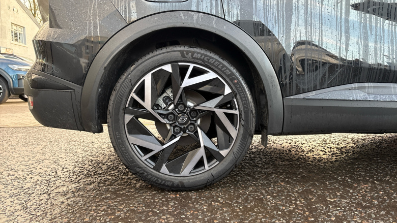 Renault Symbioz 1.6 E-Tech FHEV 145 Iconic Esprit Alpine 5dr Auto Hybrid Estate